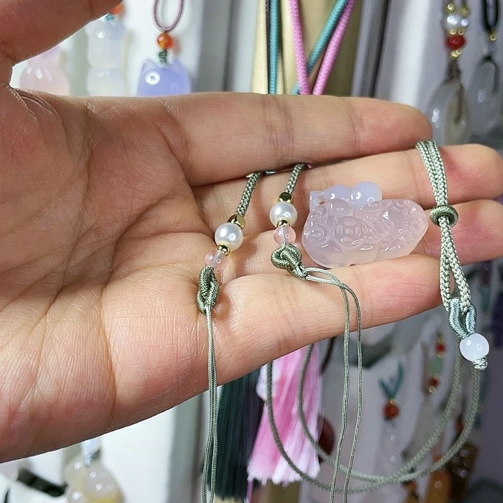 玛瑙/玉髓颈饰合金u****?