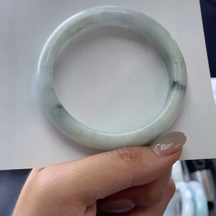 翡翠未镶嵌手镯56