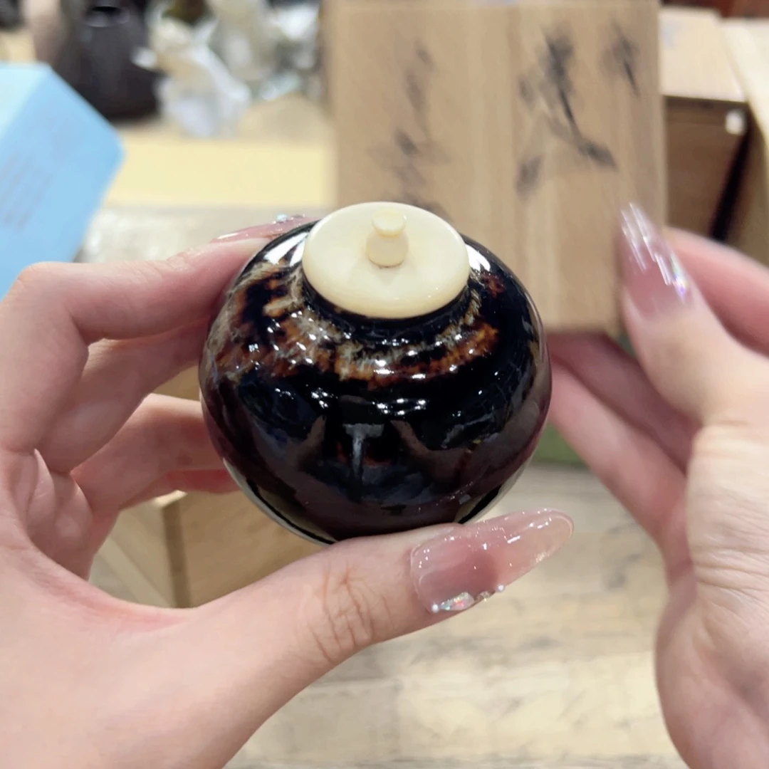 瓷片陶瓷和金属表面涂