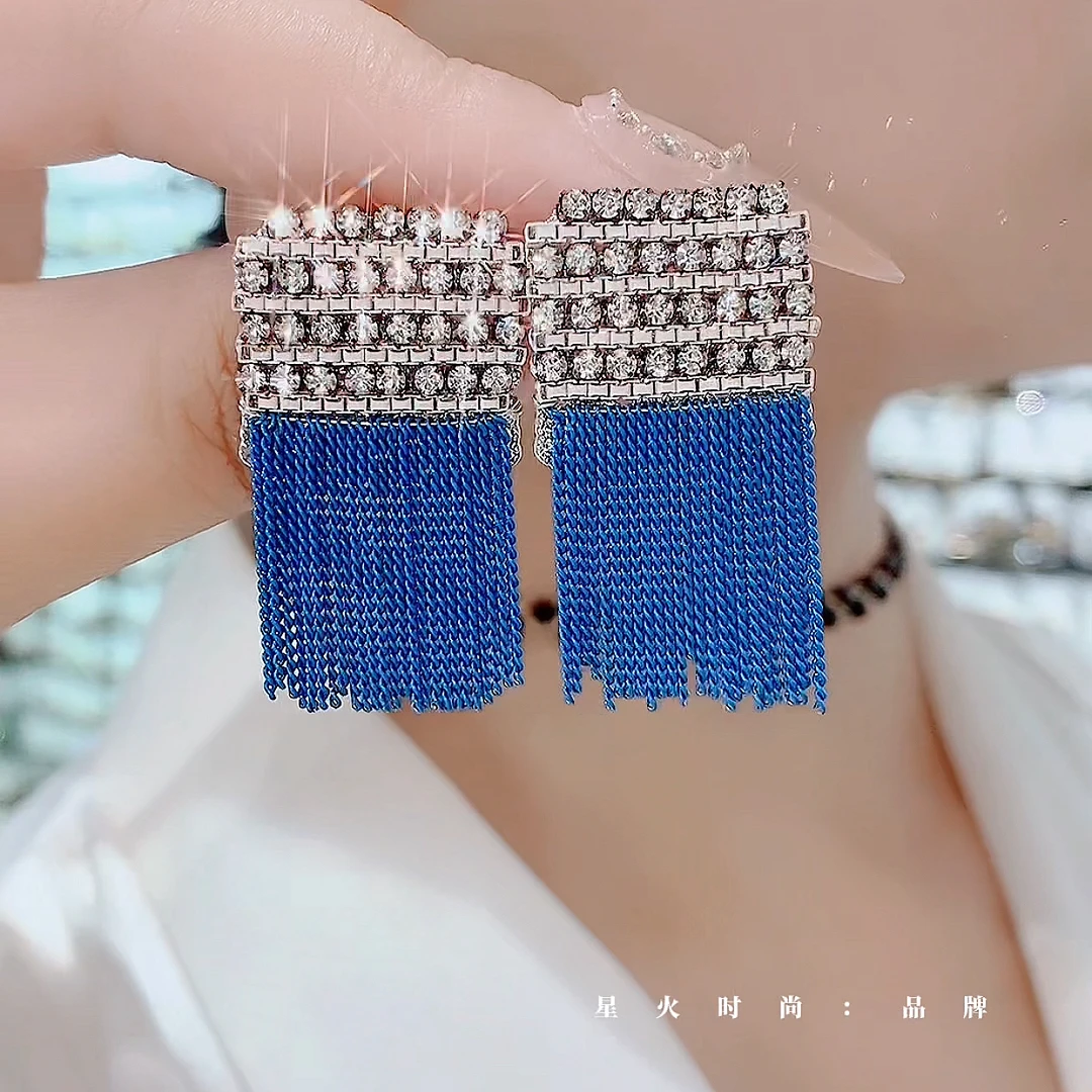 铜合金玻璃耳饰 740-蓝色S925银针轻奢重工明艳洋气灵动长款耳环