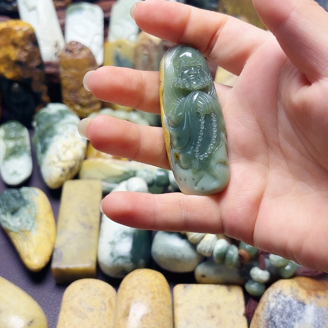 岫岩河磨玉（透闪石质玉）未镶嵌挂件