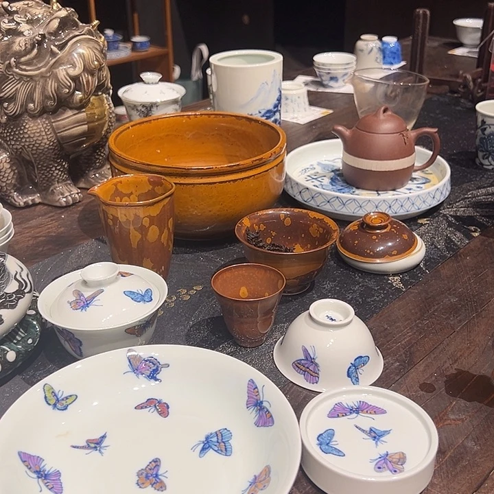 P***r摆件景德镇手工手绘陶瓷