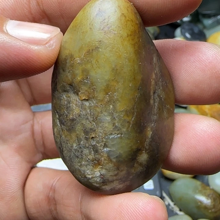 颈饰未镶嵌和田玉（子料）16