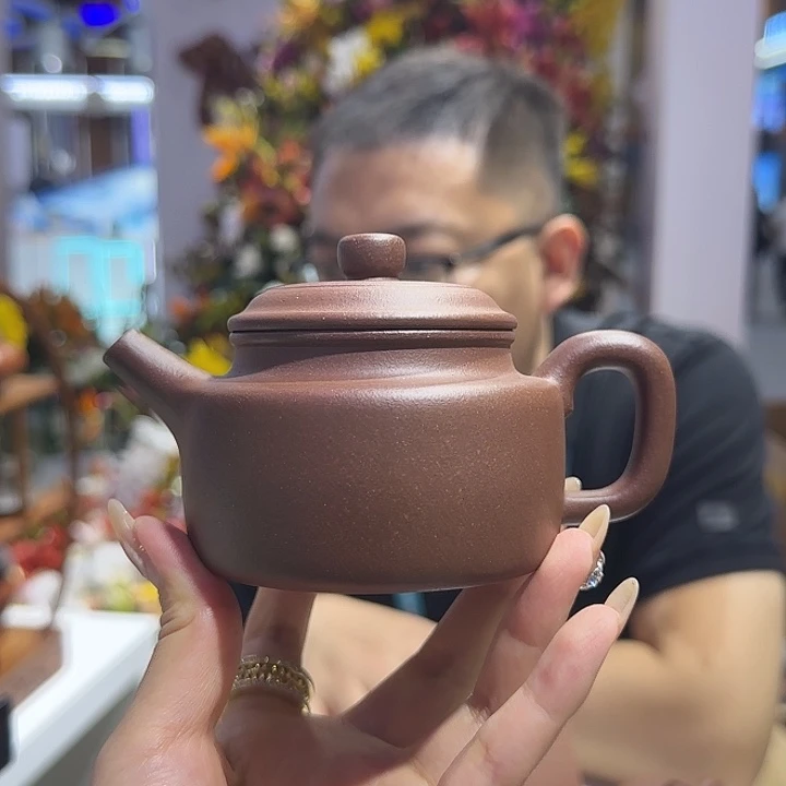 犀***哥紫砂茶杯紫泥 德钟 190Cc