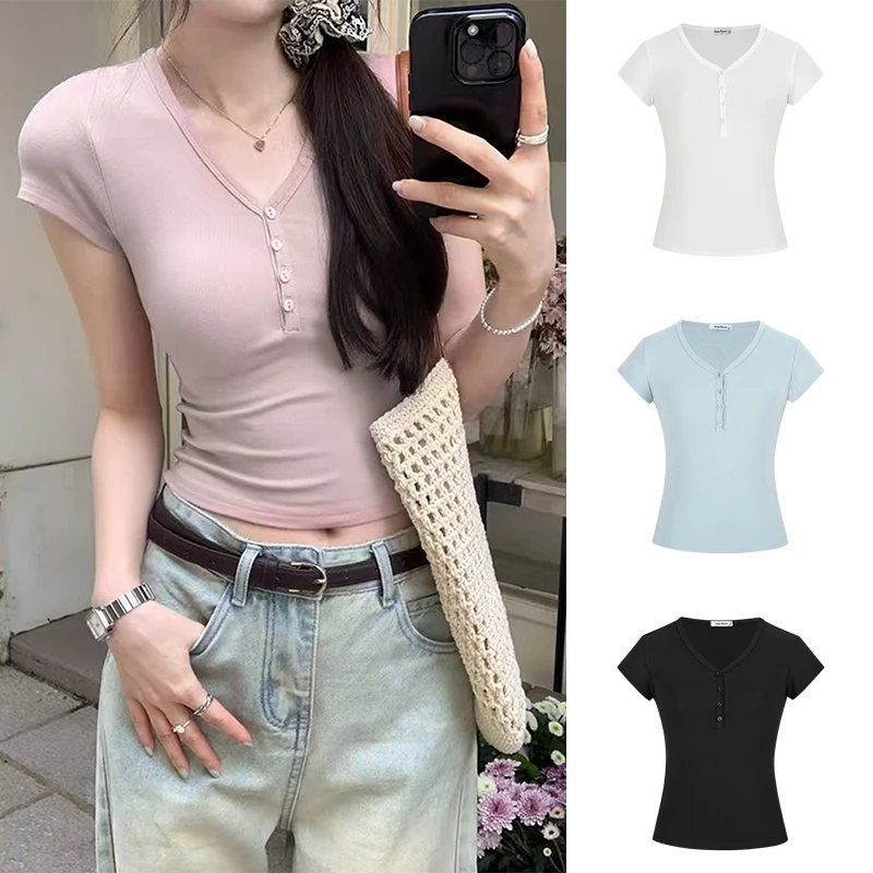 Moses Queen/魔西女王短款V领排扣短袖T恤女修身正肩打底衫上衣服