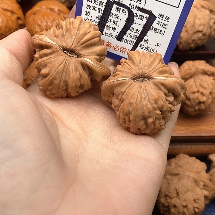 和***❡桃核吊坠四座楼狮子头41