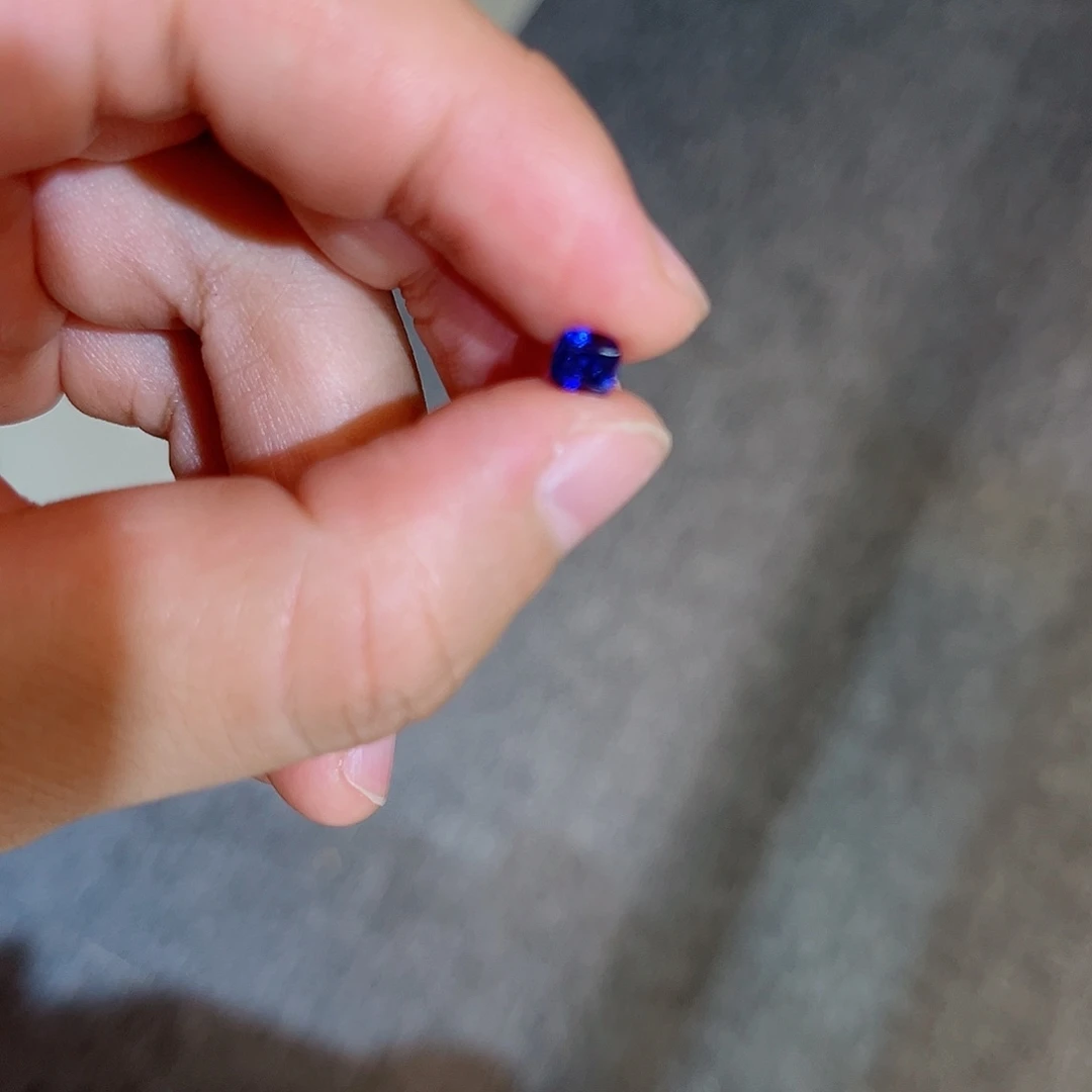 裸石蓝宝石0.78ct裸石