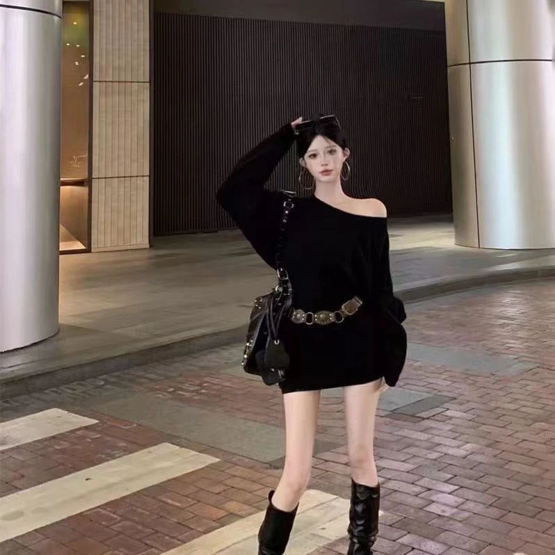 2025长袖新款露肩秋冬季针织毛衣连衣裙御姐气质收腰显瘦包臀短裙