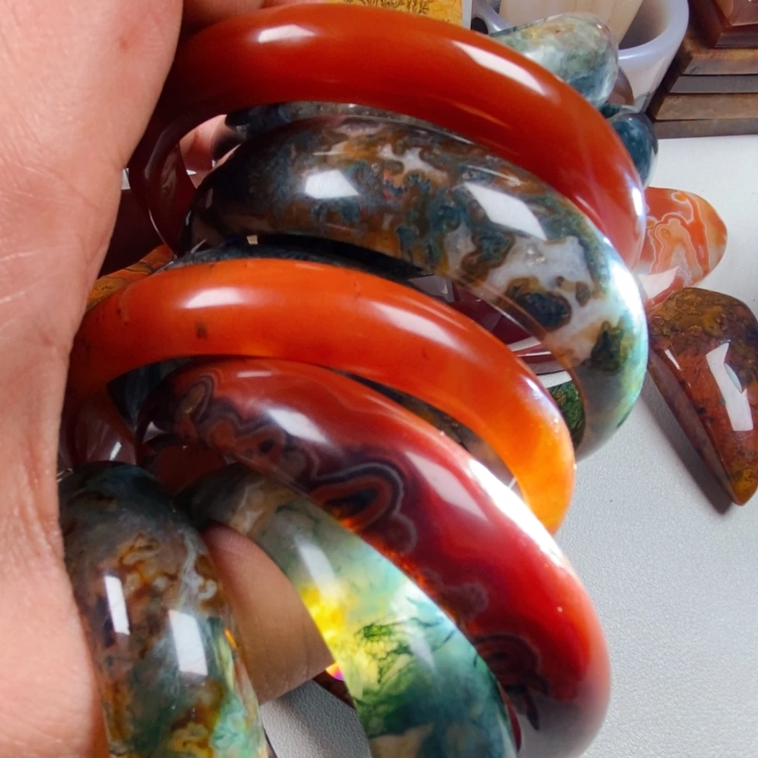 红***石玛瑙/玉髓未镶嵌颈饰