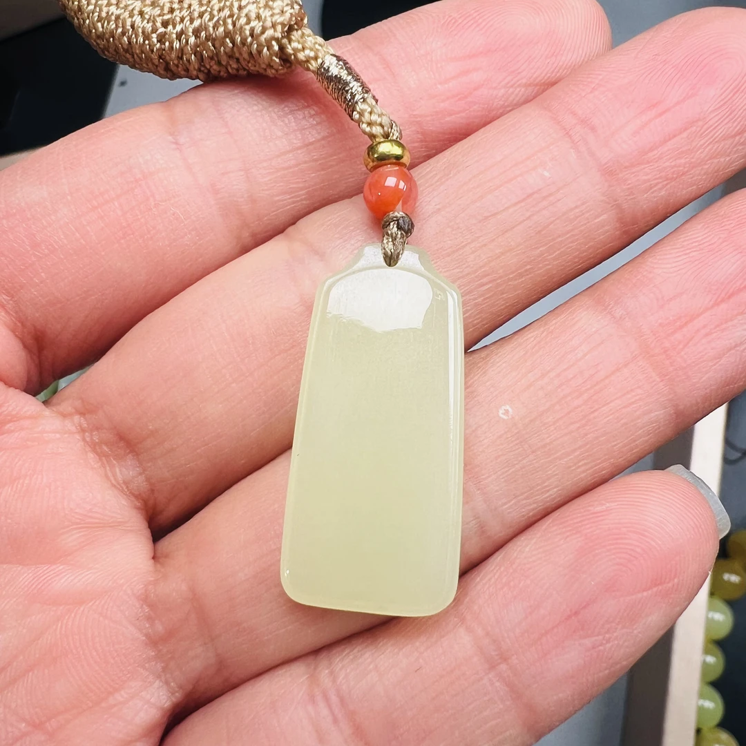 和田玉黄口平安拍