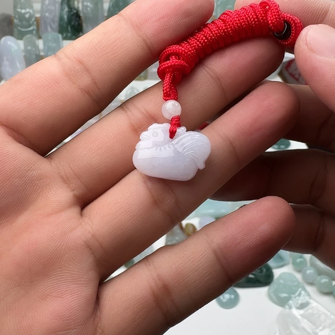 翡翠未镶嵌颈饰03