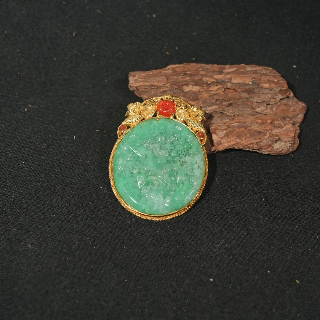 12.28香港王老板-翡翠吊坠5e932