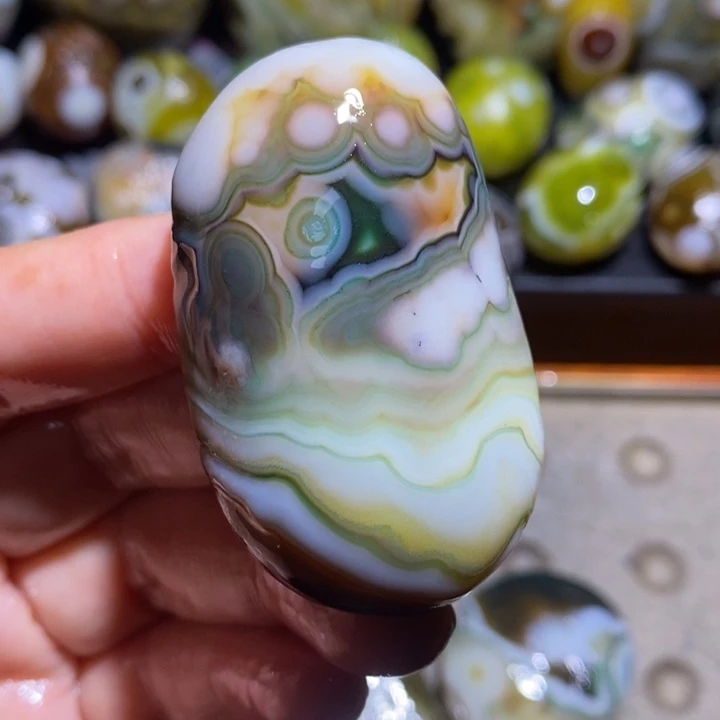 未镶嵌玛瑙/玉髓珠宝半成品35