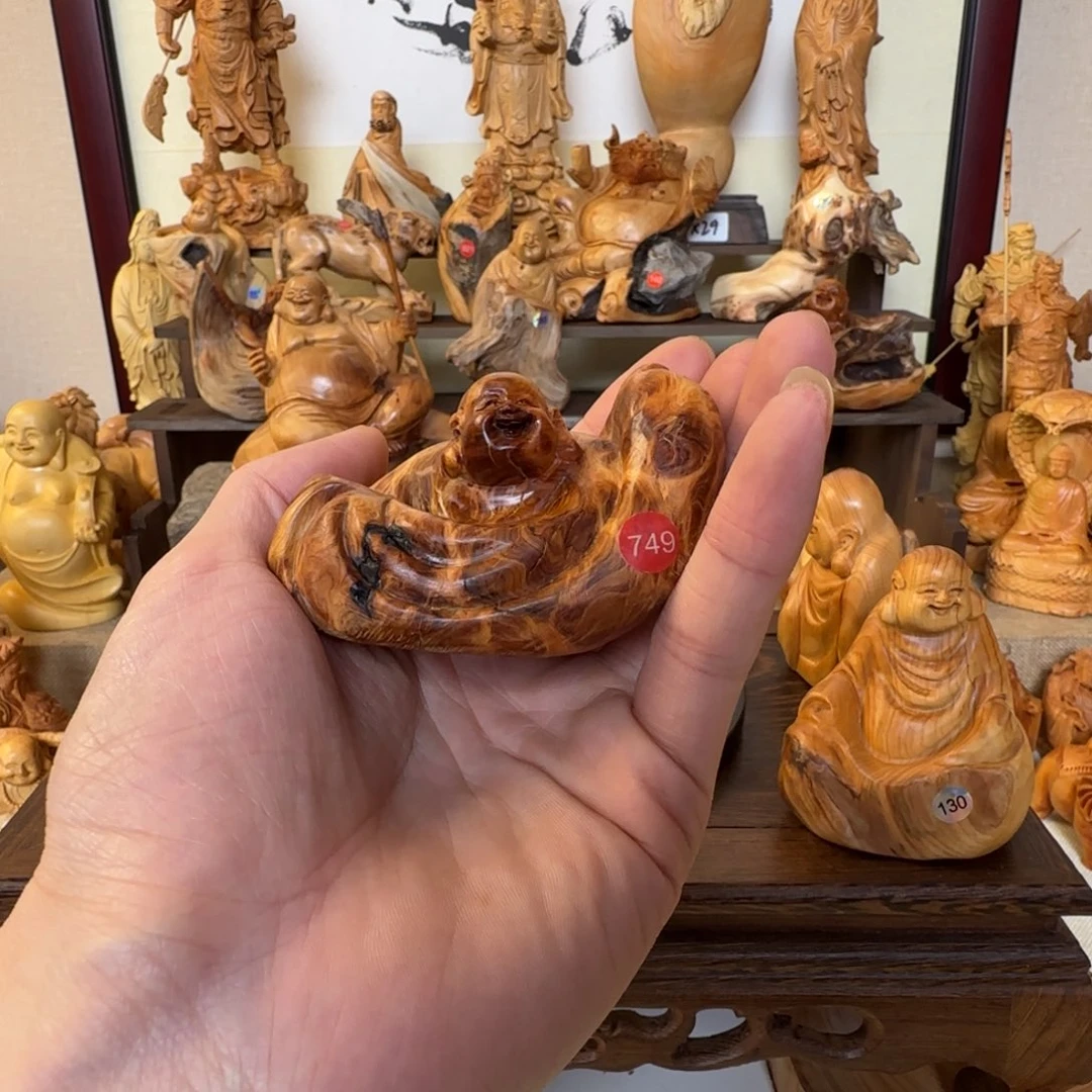 崖柏小木匠艺雕一物一拍