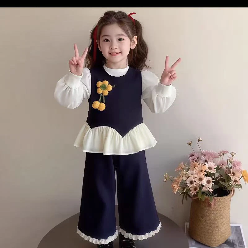 女童秋装三件套装2025时尚森系新款小女孩甜美灯笼袖休闲套装