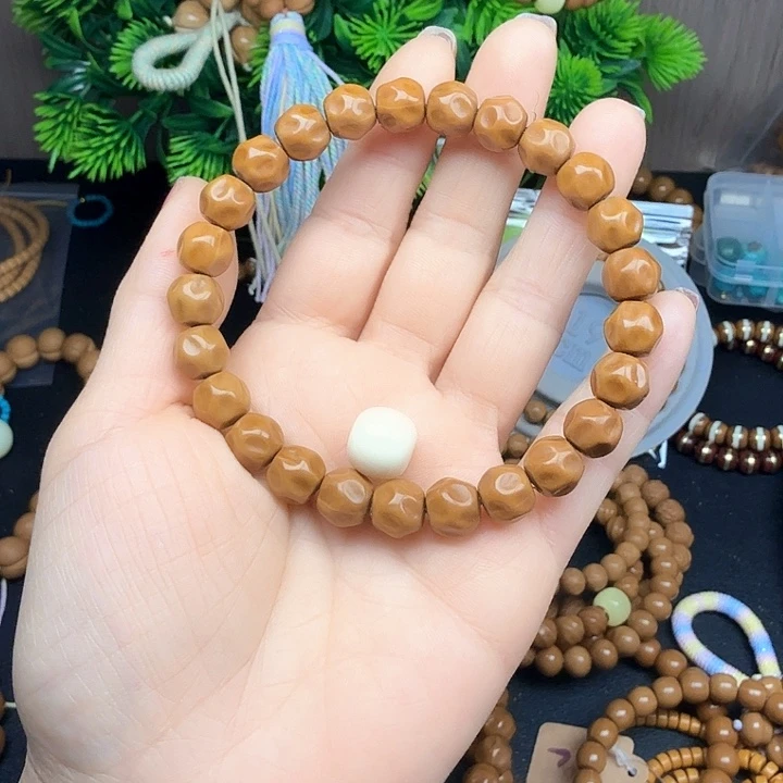 吊坠猴头核桃精品小奶酪9.5