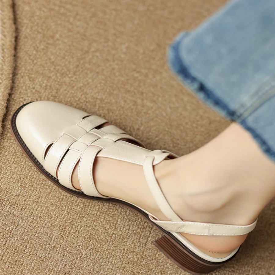 时尚百搭真皮断码清仓软底罗马凉鞋女粗跟2025夏季新款中跟猪笼鞋