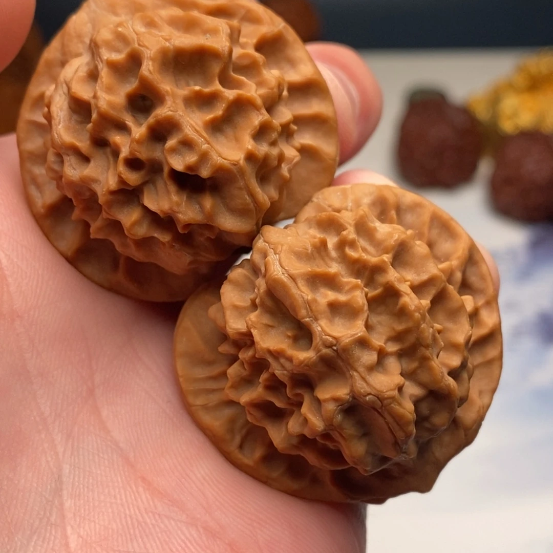 文玩核桃把件41龙鳞