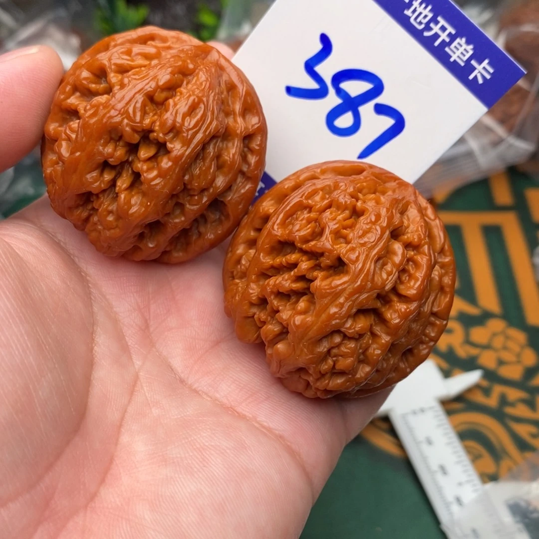 文玩核桃把件粗筋44