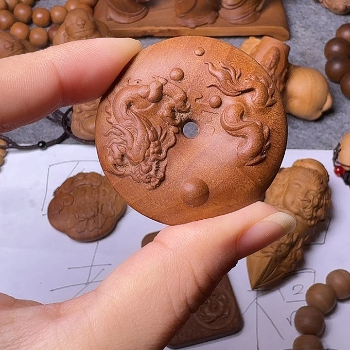 檀香木手串/手链老山檀香黑肉盘龙吊坠