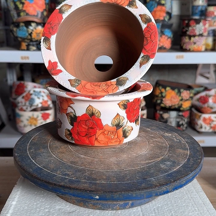 红泥花盆景德镇陶瓷学院