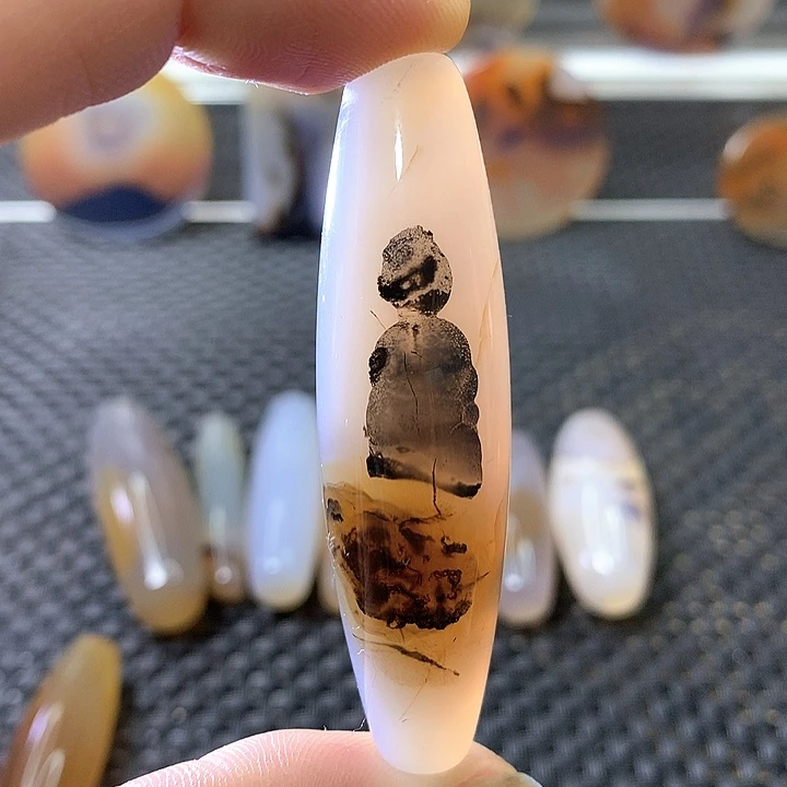 未镶嵌颈饰玛瑙/玉髓