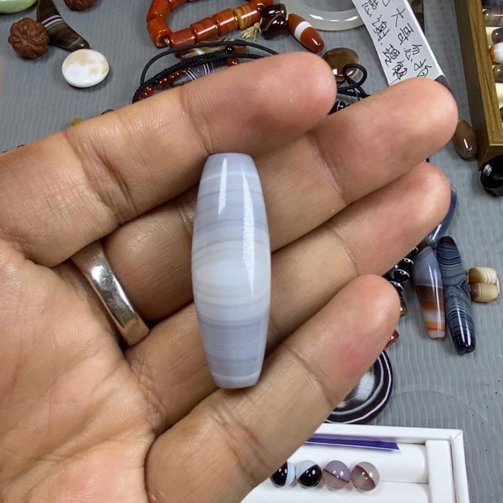 爆***丝玛瑙/玉髓未镶嵌颈饰