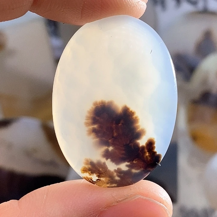 玛瑙/玉髓颈饰未镶嵌