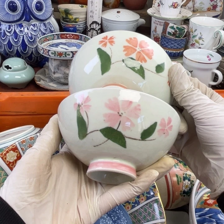 他家瓷器真美…开播了