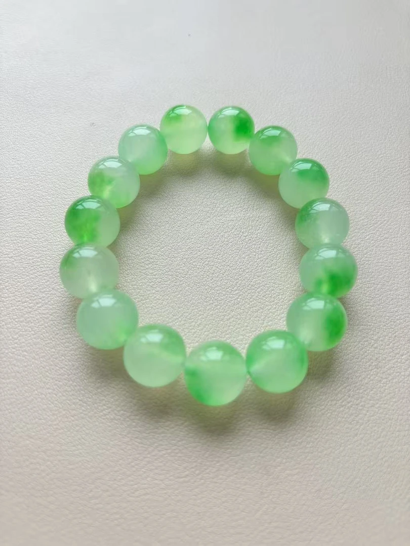 天然玉石高端冰种阳绿飘花手串高冰时尚百搭经典爆款玉石生日礼物