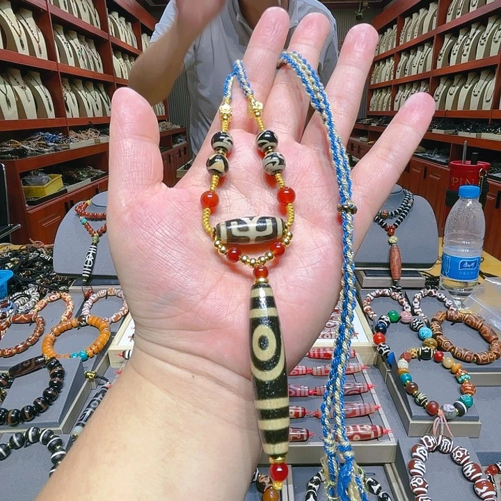 未镶嵌玛瑙/玉髓珠宝奇石