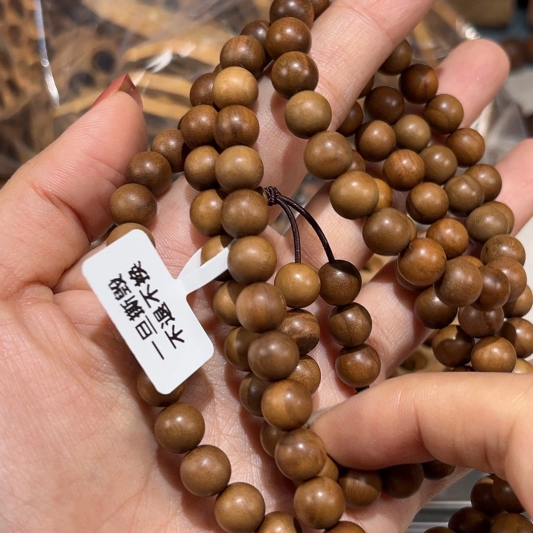 丞****檀香木手串/手链全品有黑油线0.8✖️108颗多圈
