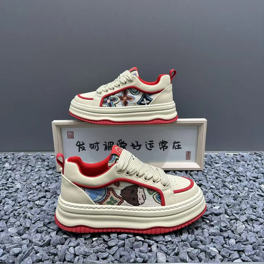 男士新款印花刺绣透气布增高厚底休闲鞋轻便舒适百搭潮流男款鞋子