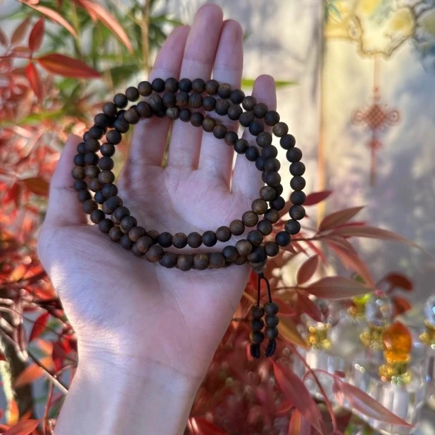 沉香白露06圆珠多圈沉香老料多样性发一条