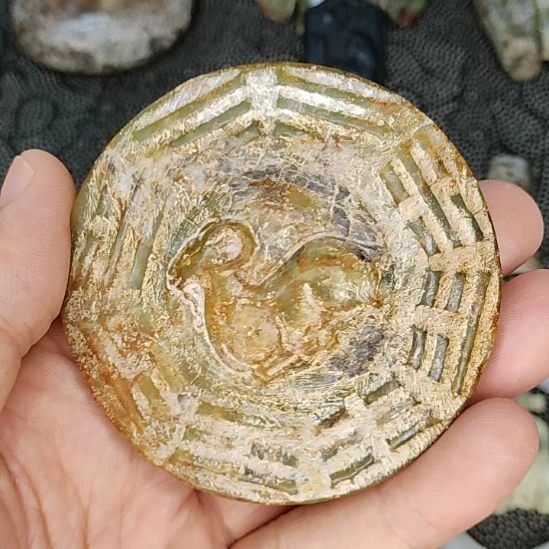 把件龙脊菩提物件优美，欢迎咨询