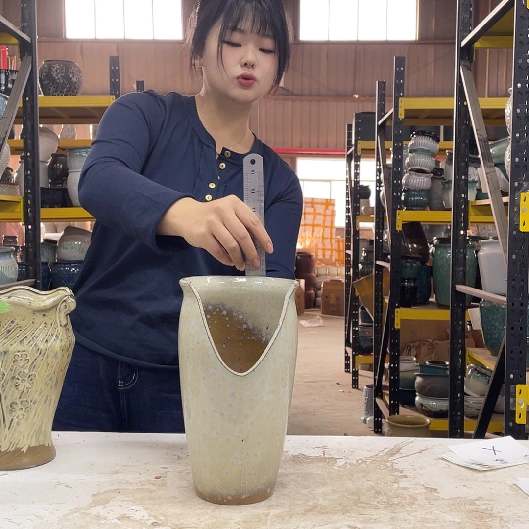 宜兴紫砂粗陶花盆