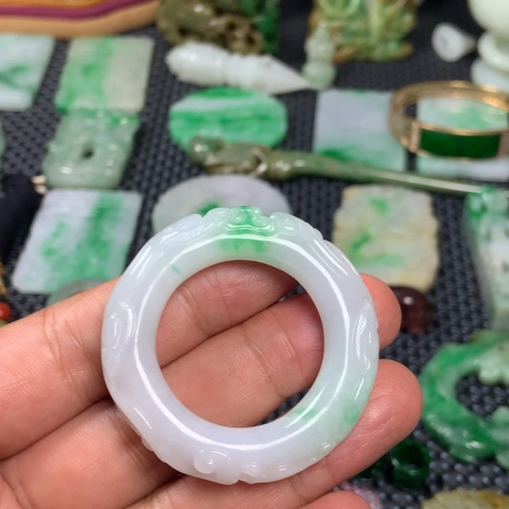 开***影未镶嵌挂件翡翠清