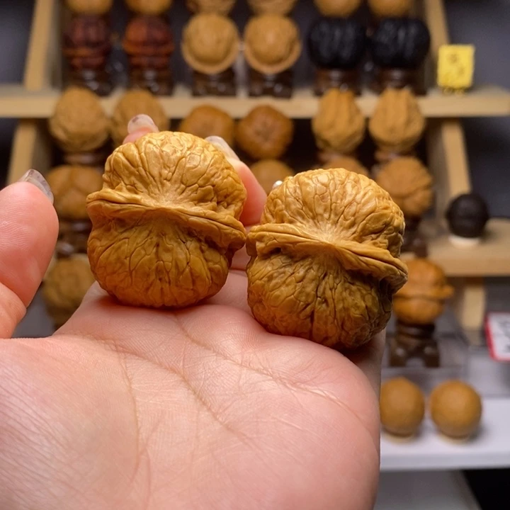 凌***道吊坠文玩核桃41方鼎Y01