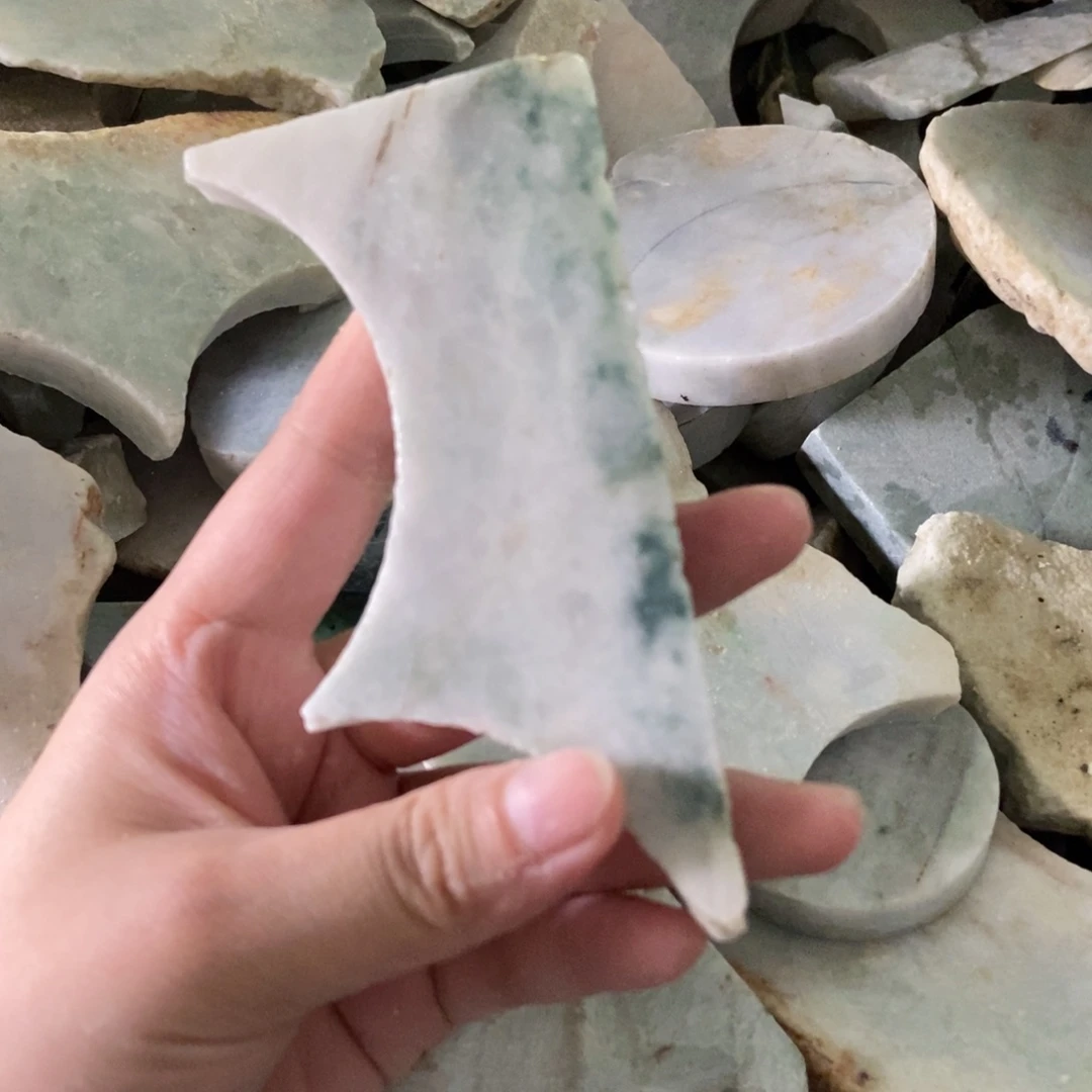 翡翠未镶嵌吊坠(不含链)天然翡翠