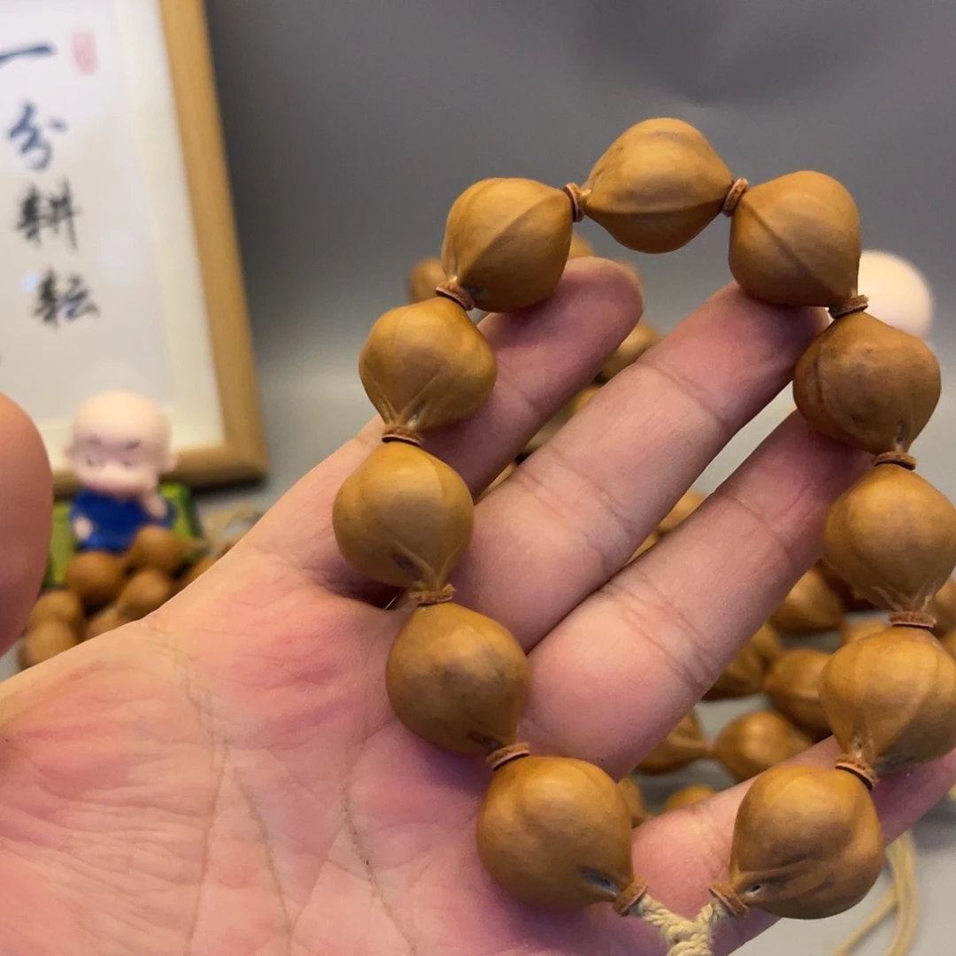 小***~橄榄核手串蜜桃紫皮