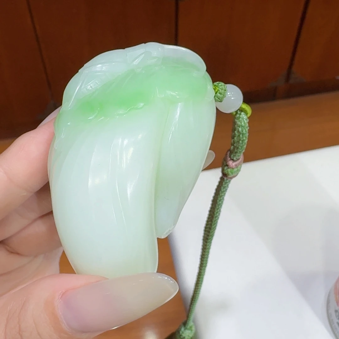 雨***果未镶嵌和田玉（翠青玉）挂件翠青富甲天下