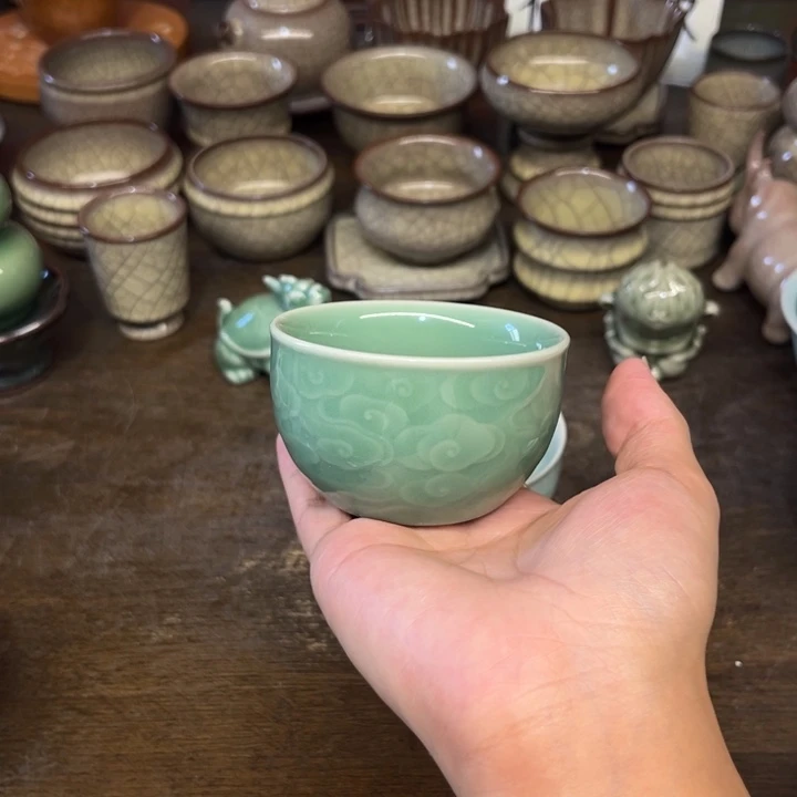 青瓷微瑕浮力特价