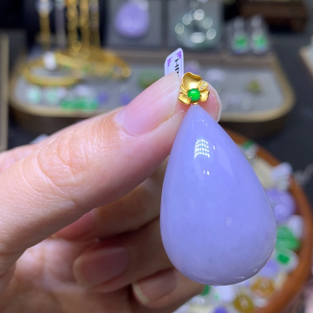 翡翠18K金镶嵌颈饰翡翠吊坠项链