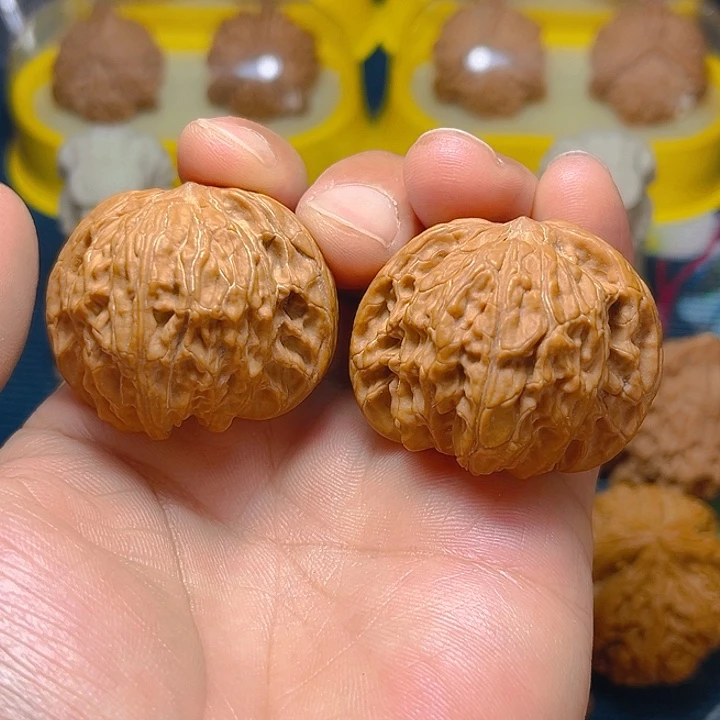 文玩核桃吊坠高*磨盘