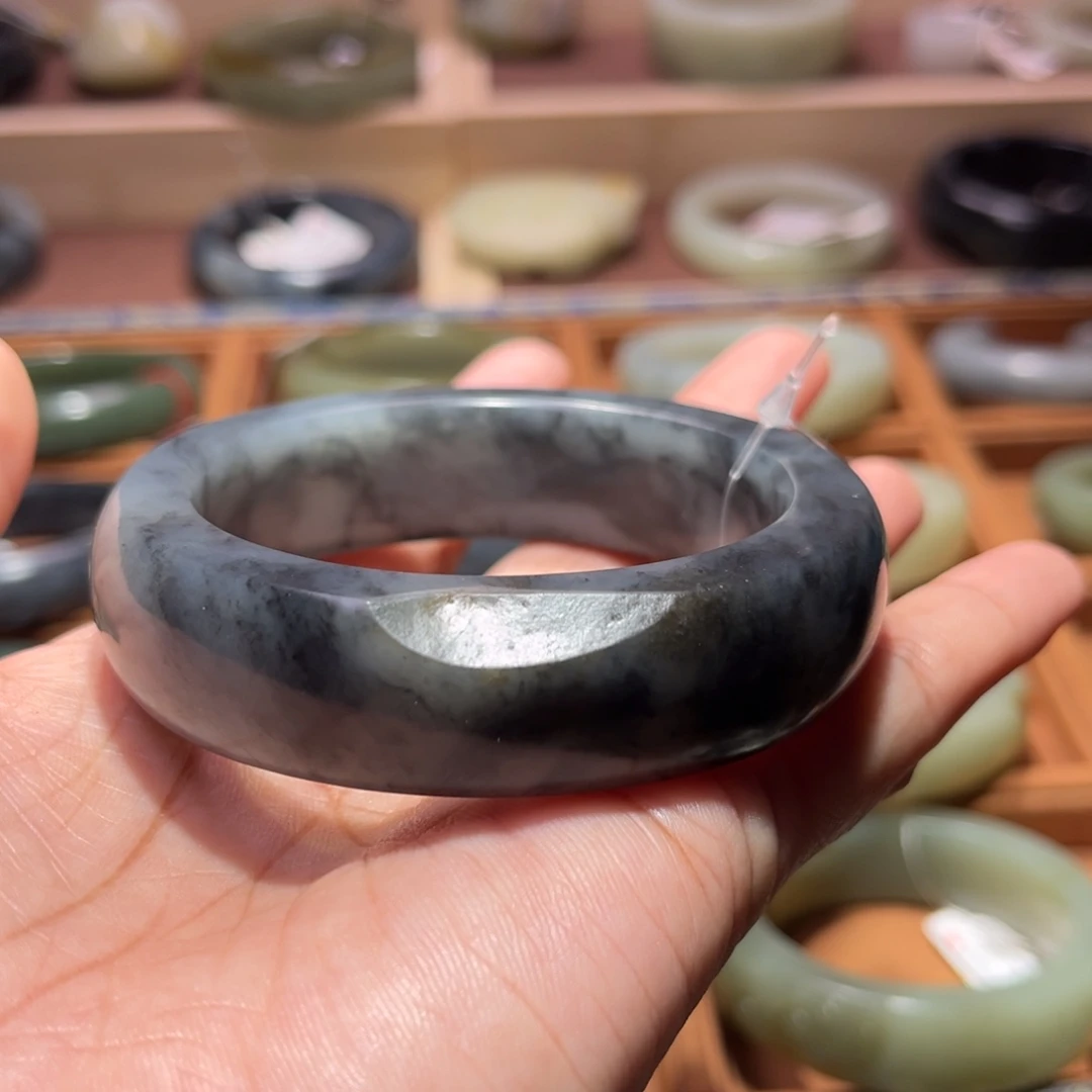 和田玉（子料）未镶嵌手镯