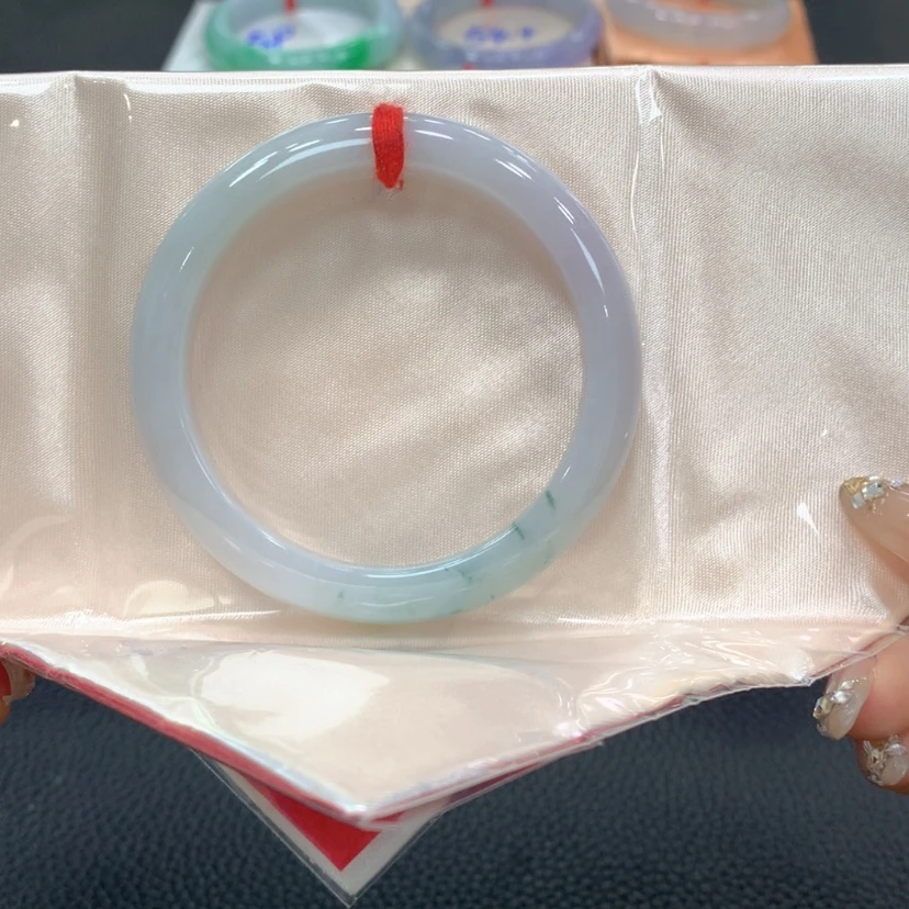 【闪购商品】翡翠手镯未镶嵌翡翠