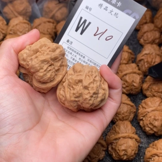 吊坠桃核路*贾我是第一百40