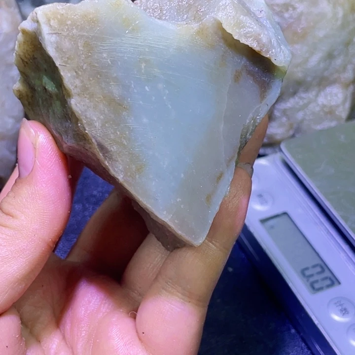 未镶嵌和田玉珠宝半成品