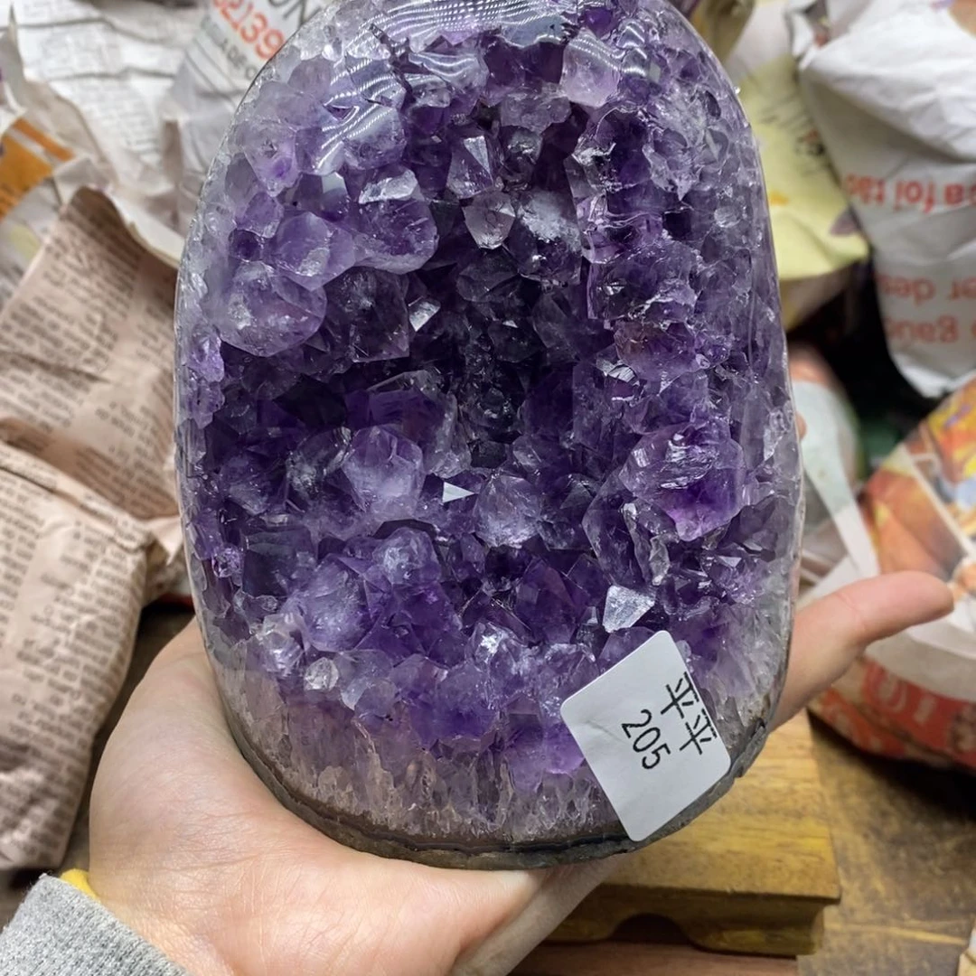 紫晶乌拉圭未镶嵌