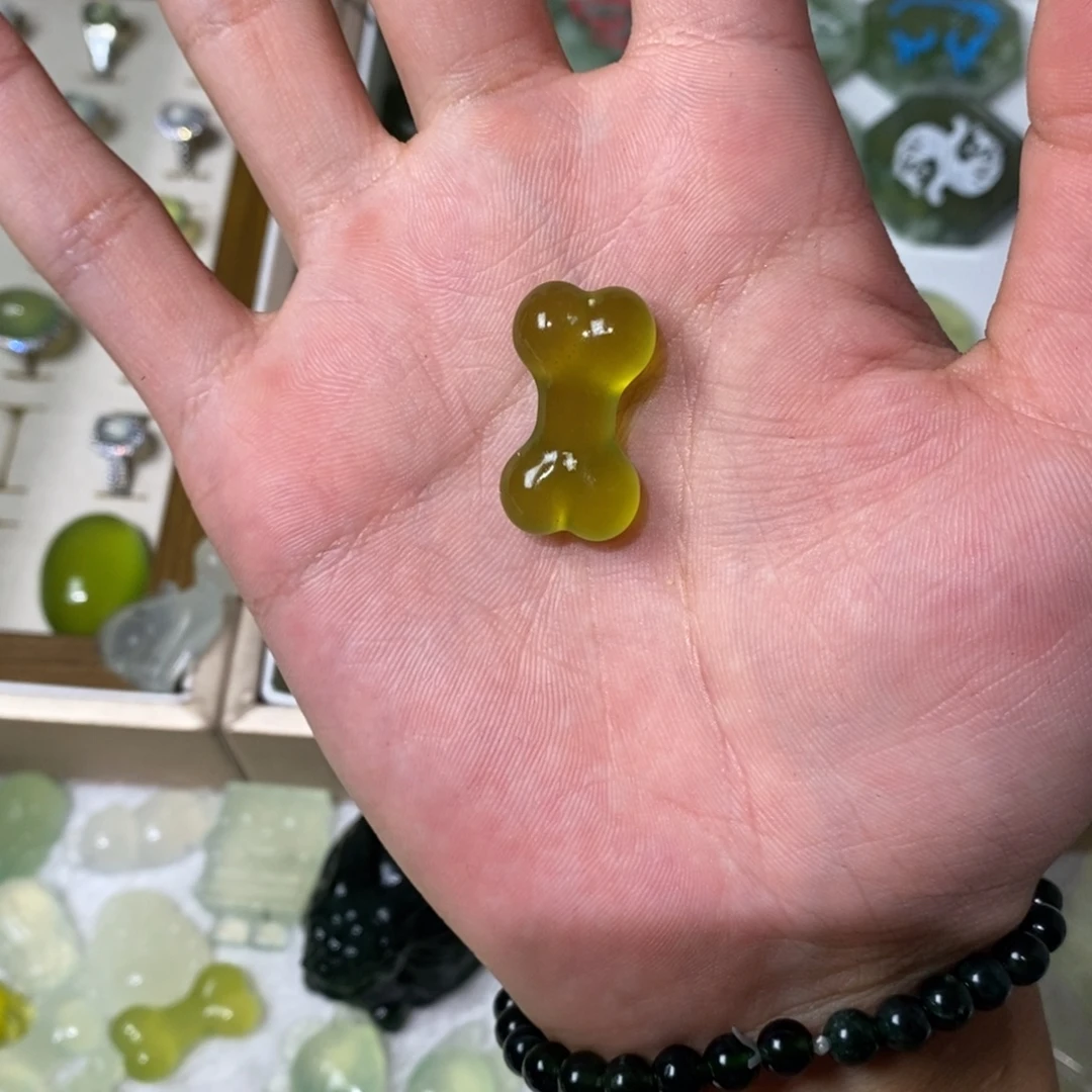 岫玉未镶嵌吊坠(不含链)
